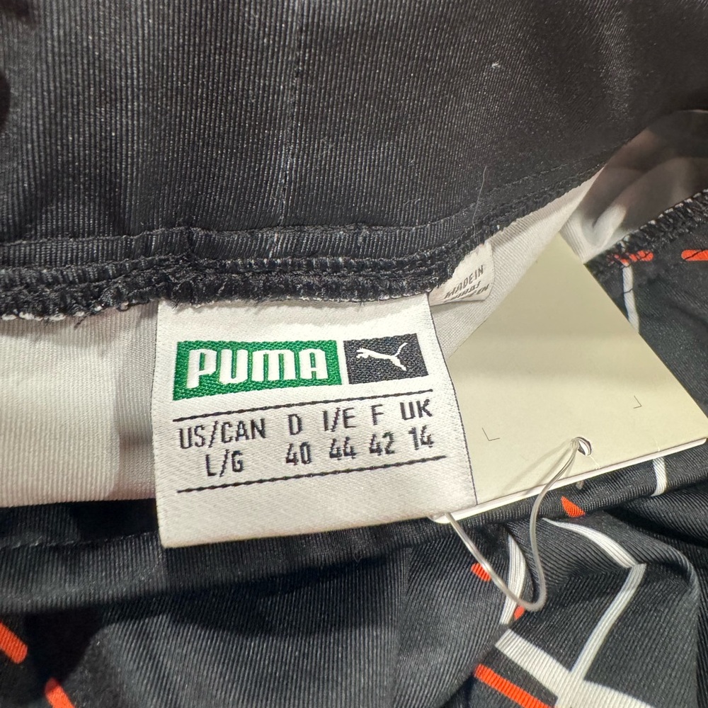 Puma Black Leggings with Geometric Design - Picture 5 of 6